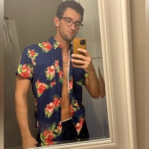 J crew cotton linen Hawaiian print short sleeve